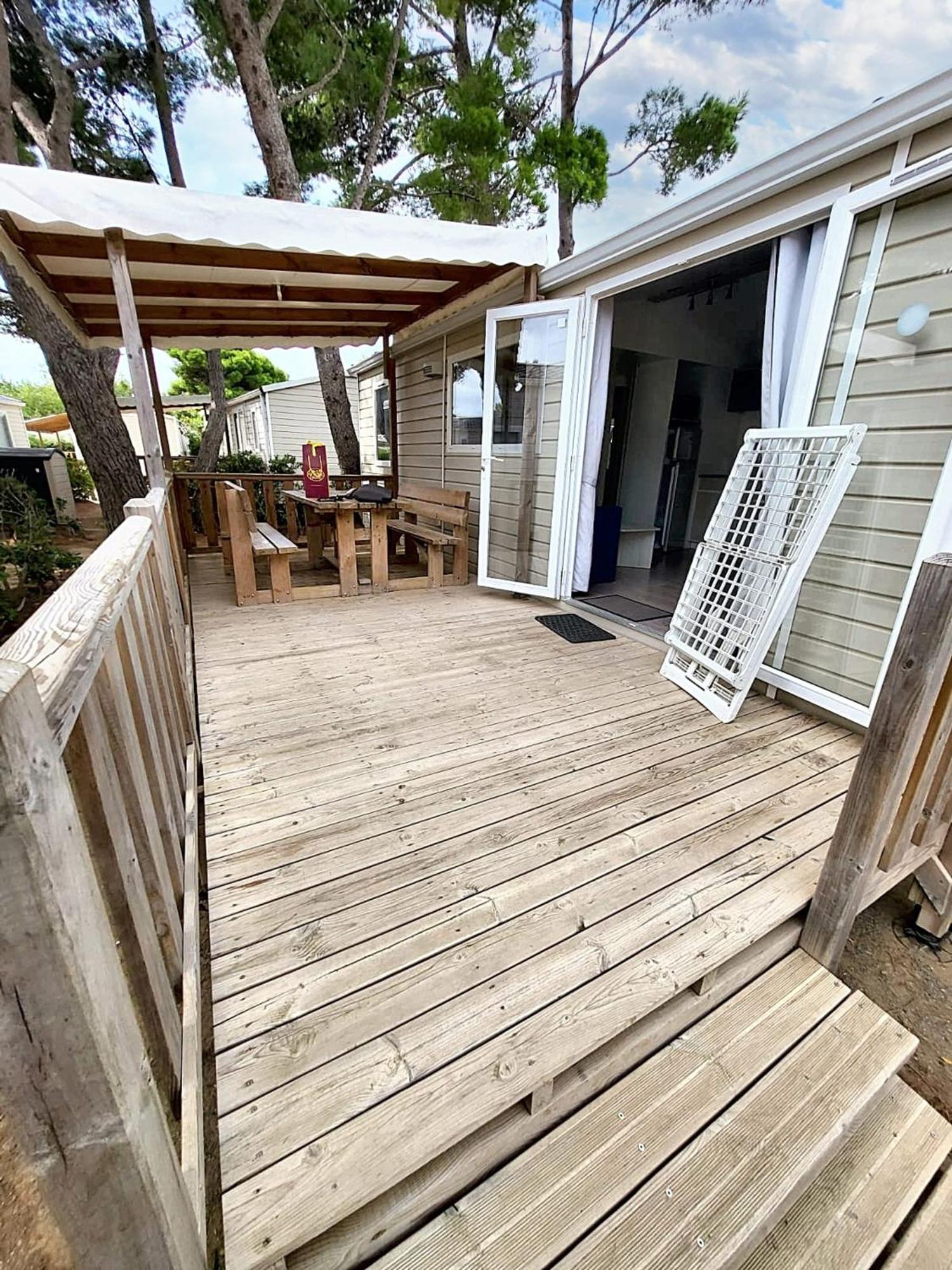 Bungalow Avec Piscine Partagee A Ideal Pour 6 Personnes Narbona